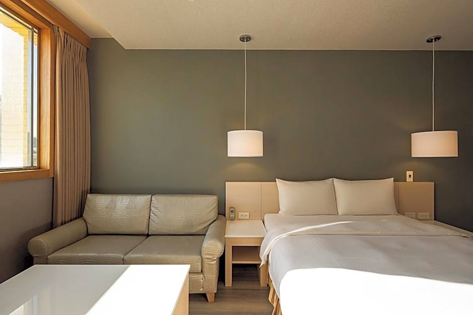 Kindness Hotel-Kaohsiung Guang Rong Pier