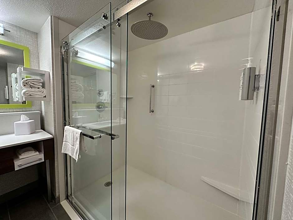 Hampton Inn By Hilton & Suites Lathrop, Ca