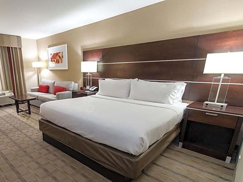 Holiday Inn Charlotte Airport by IHG