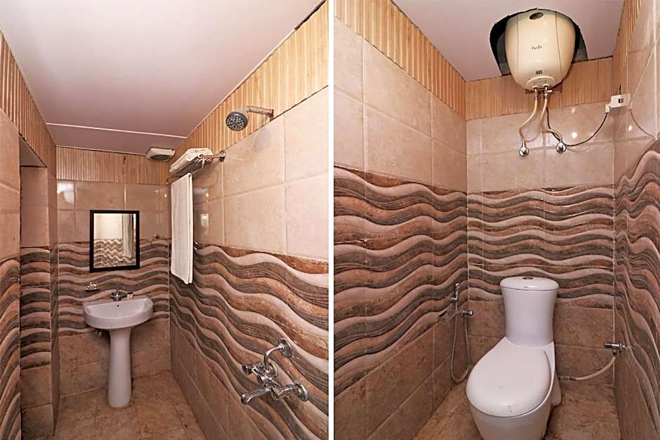 Hotel B.s.r Ritz by OYO Rooms – Vijayawada, IA