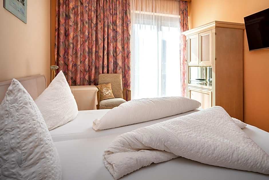 Zdjęcie 1 z 9 — Double Room