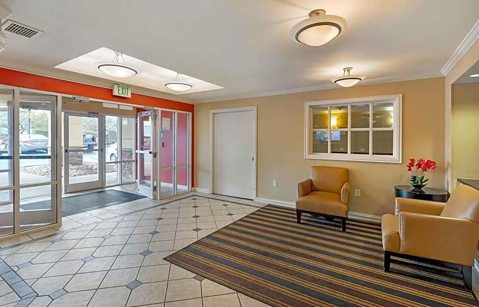 Extended Stay America Suites - St. Louis - Westport - Central