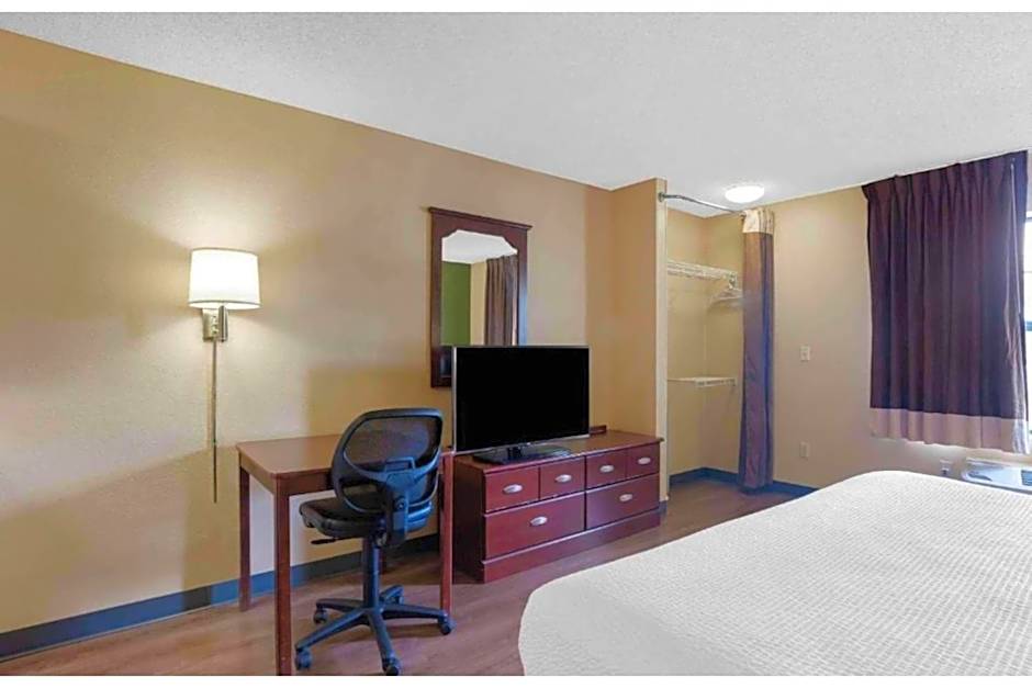 Studio 6 Extended Stay Rochester Greece NY
