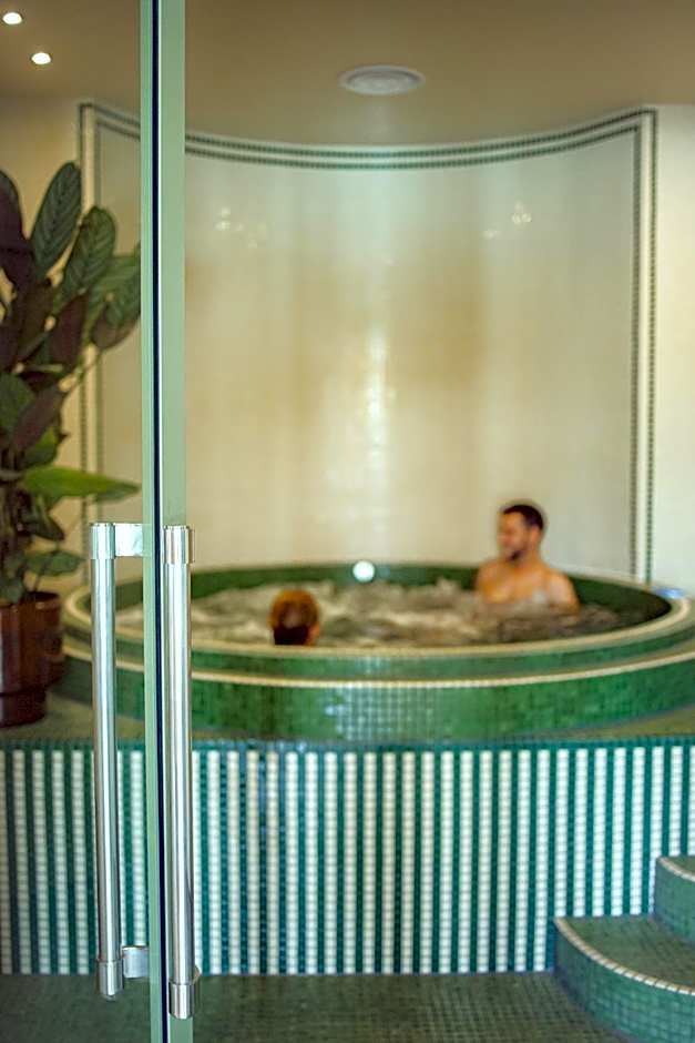 Le Château de la Tour