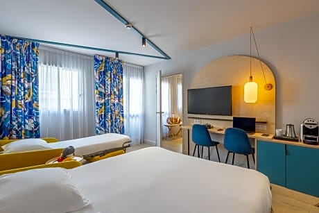 Suite with spa access