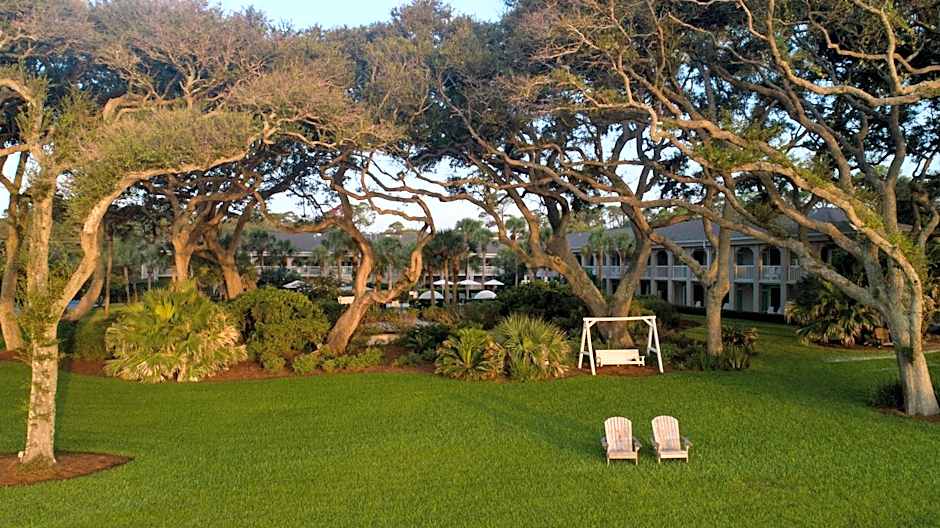 Beachview Club Hotel