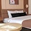 golden pearl hotel