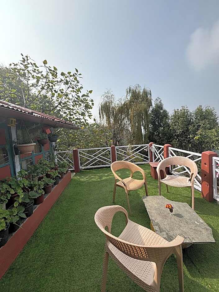 The Oak Trails Eco Lodge