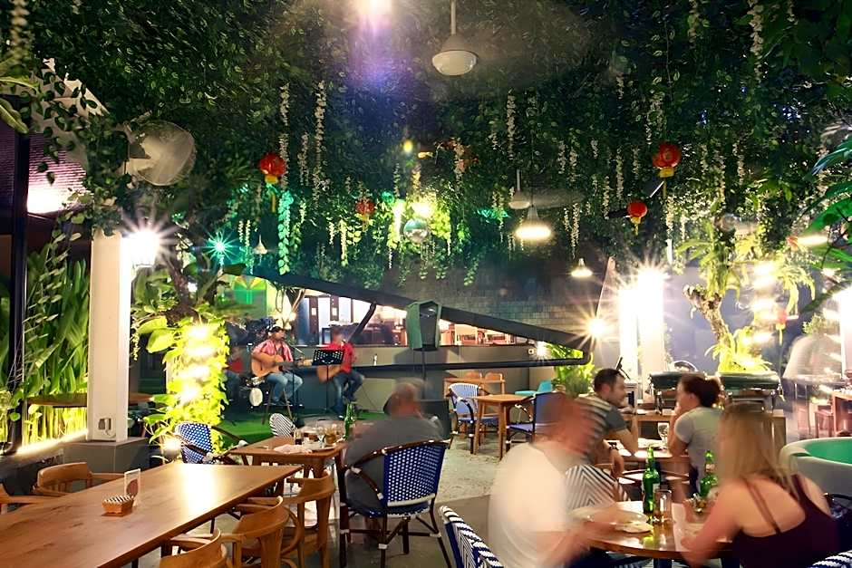 THE 1O1 Bali Oasis Sanur