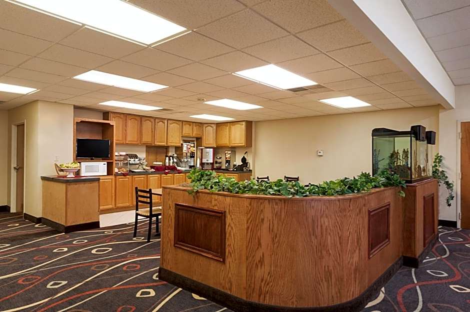 Travelodge by Wyndham Sturgis