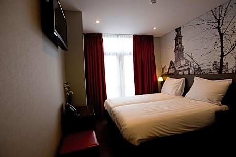 Superior Twin/Double Room