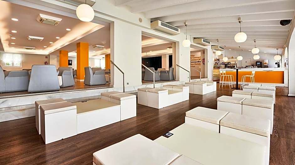 Sunconnect Los Delfines Hotel & Apartamentos photo 25