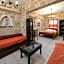 Spot Hotel