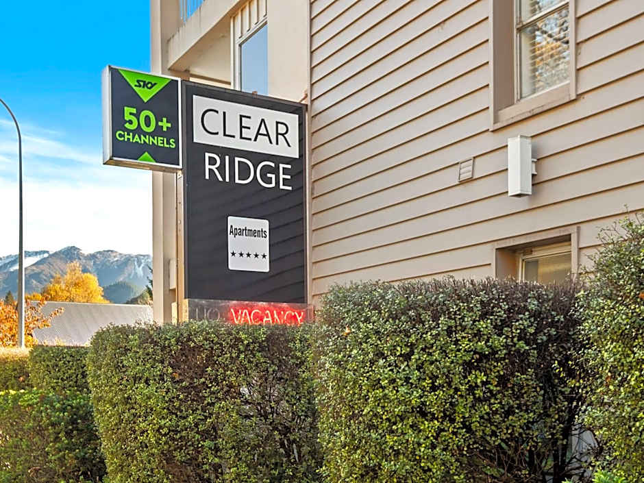 Clear Ridge Apartments