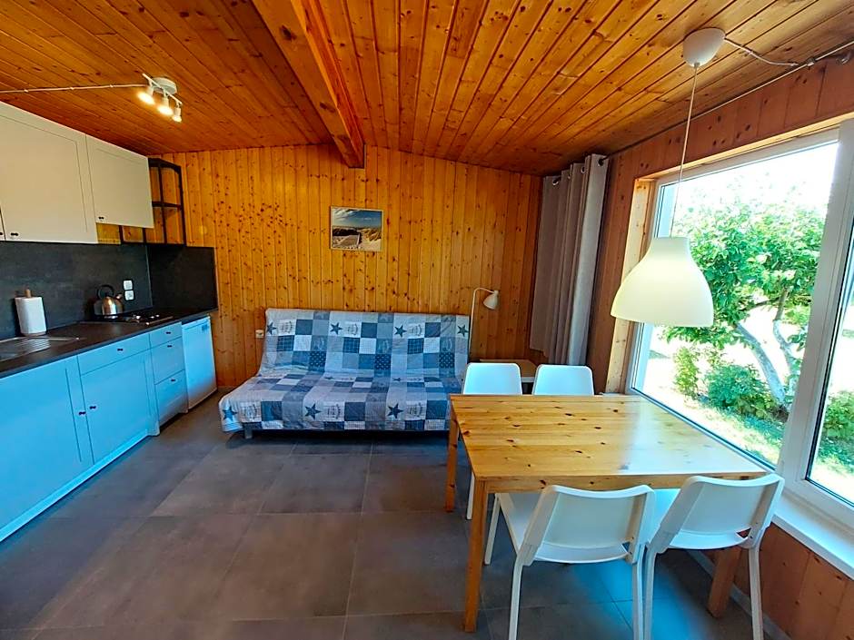 Domki Letniskowe Pod Orzechem Dziwnówek-Wrzosowo