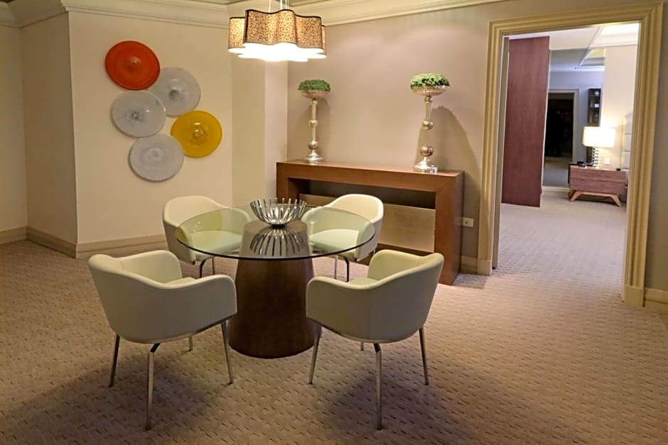 MS Milenium Monterrey, Curio Collection by Hilton