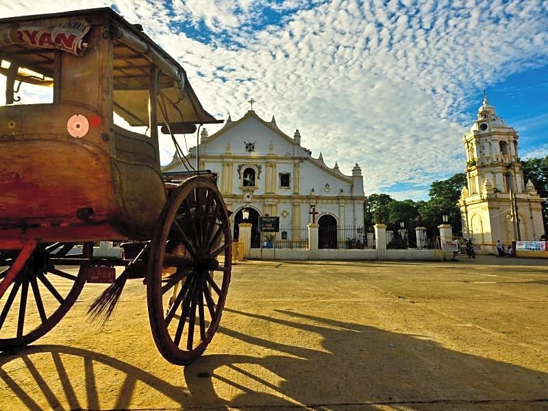 West Loch Park Hotel Vigan