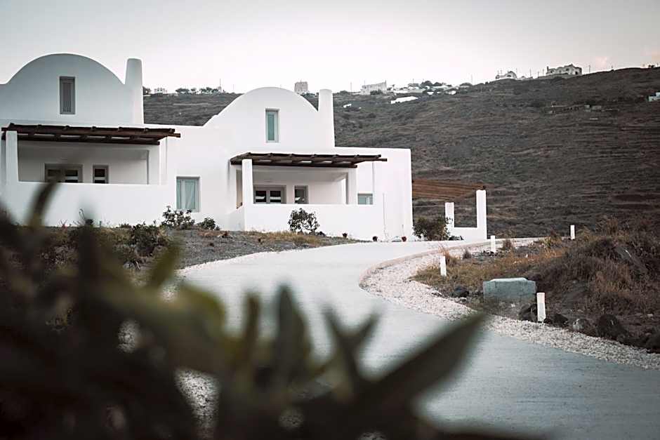 Bianco Diverso Suites