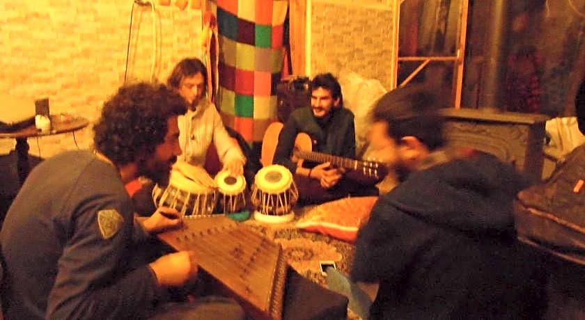 LOTUS GARDEN HOSTEL