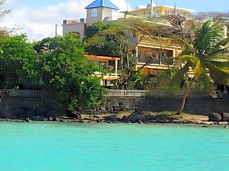 3 Bedroom Villa Garden