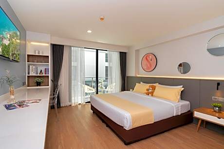 Superior Pool Access