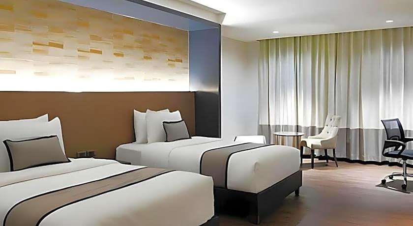 Metrocentre Hotel & Convention Center