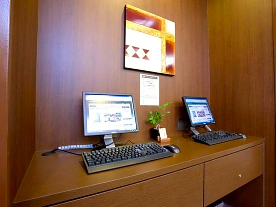 Hotel Route Inn Toyamaekimae