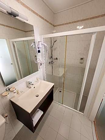 Small Budget Double Room