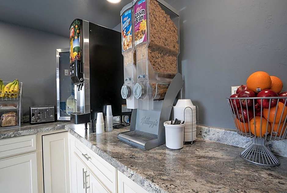 Super 8 by Wyndham Miles City