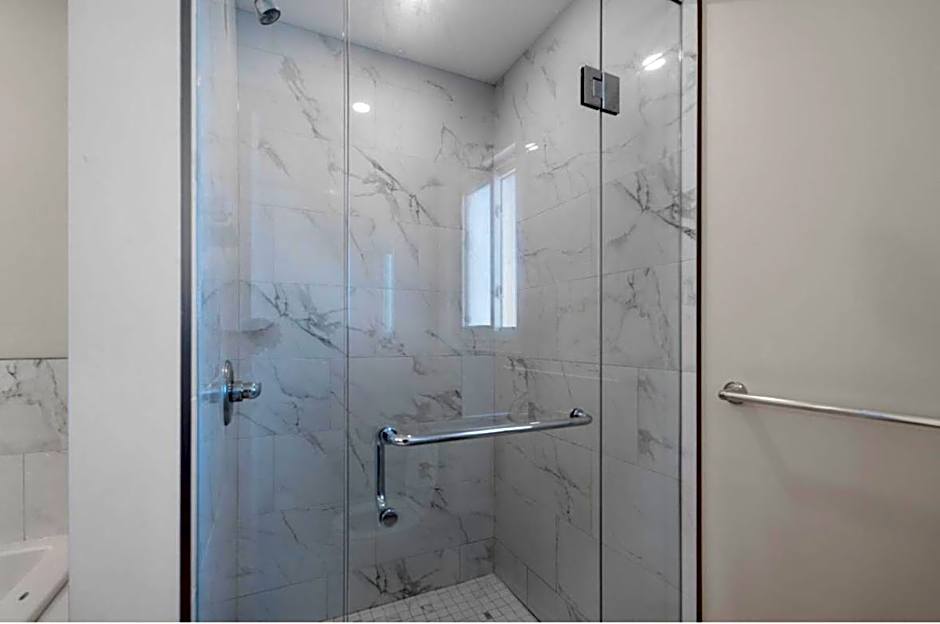 Beautiful Luxe Villa