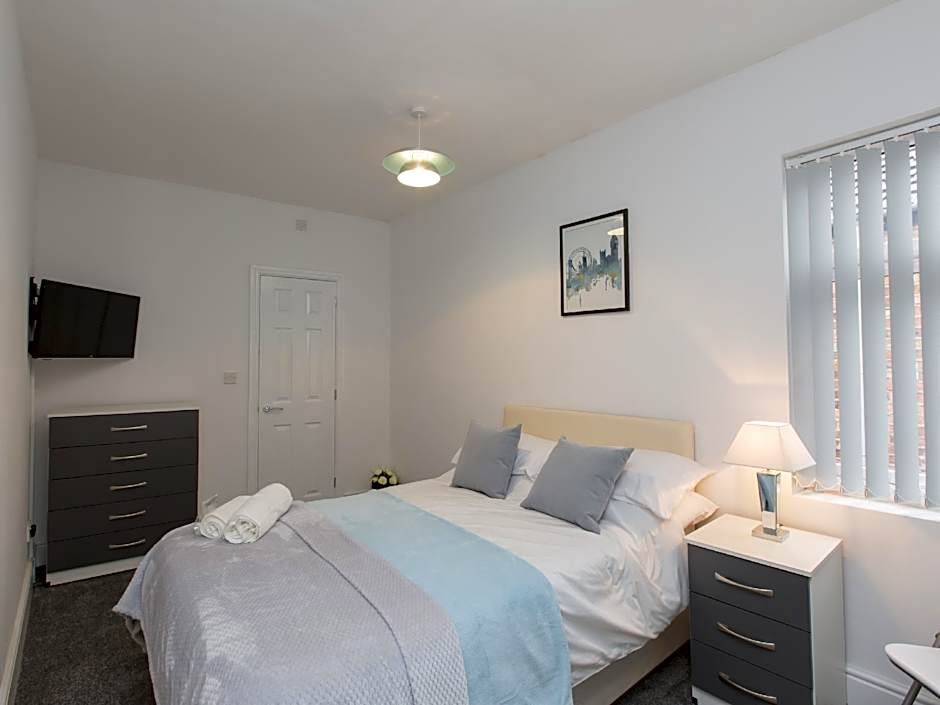 TownHouse PLUS @ 40 West St