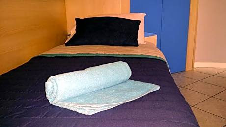 Standard Single Room with Shared Bathroom