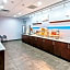 Holiday Inn Express & Suites Coffeyville By IHG