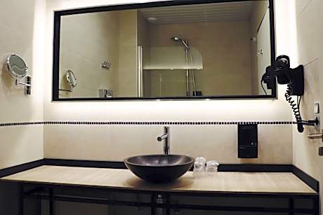 Executive Double or Twin