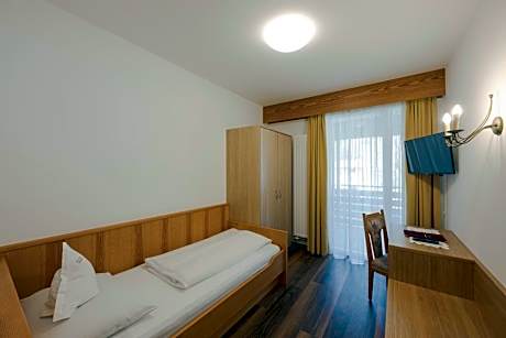 Single Room with Shower