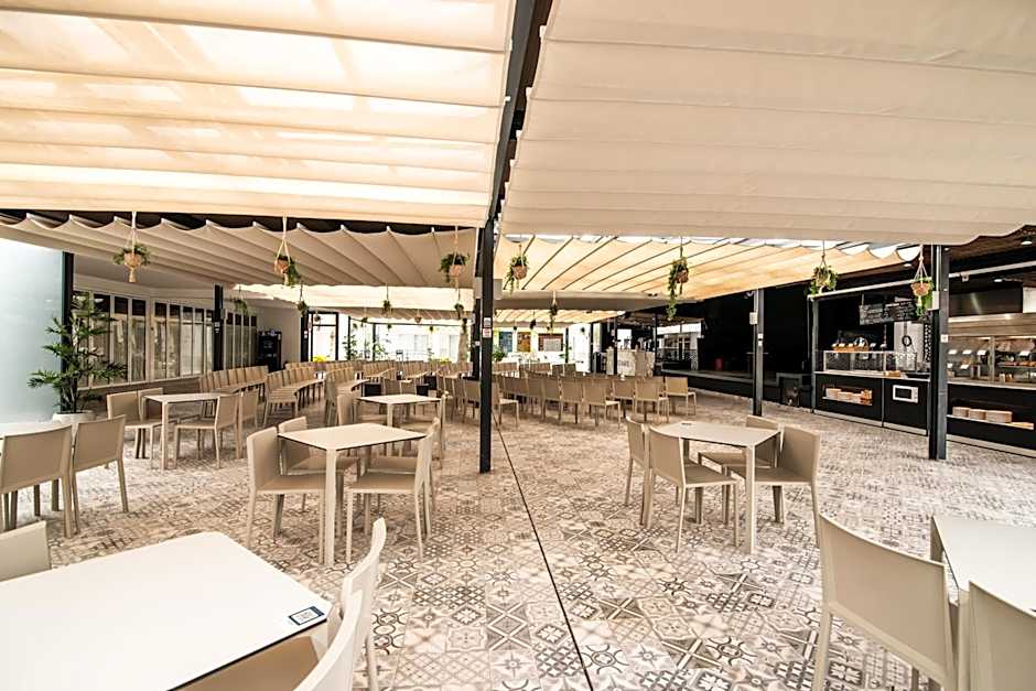 Aequora Lanzarote Suites