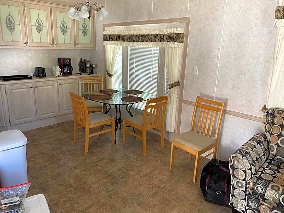 Little Lake Kerr-Maid