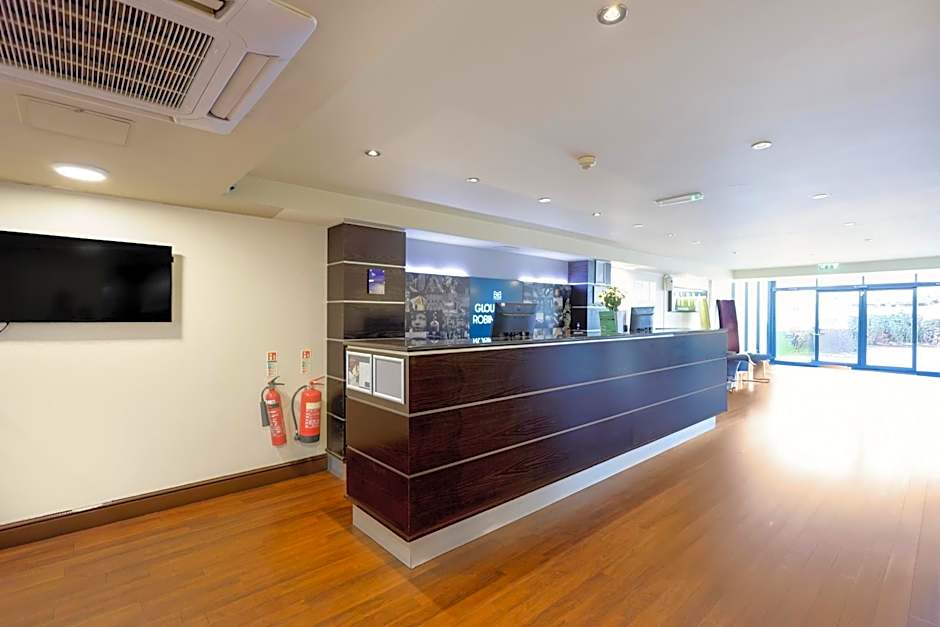 Gloucester Robinswood Hotel By Sunday