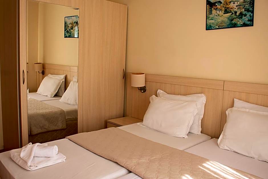 Serena Residence Aparthotel