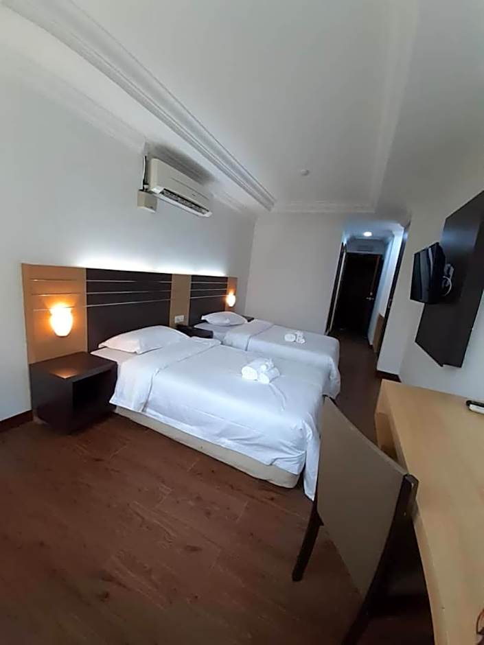 SARA HOTEL
