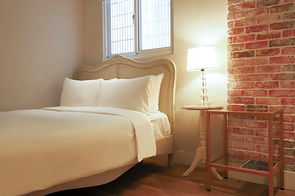 Slow Town Hotel- Reel