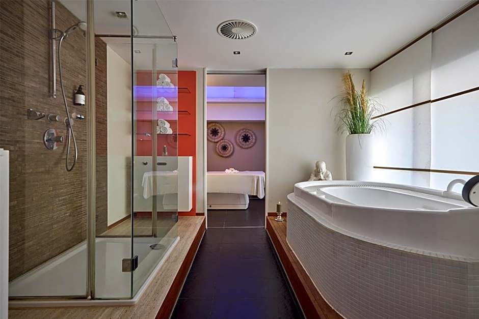 DoubleTree by Hilton Hannover Schweizerhof