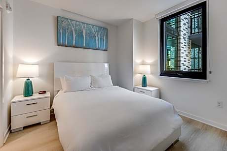 Deluxe Two Bedroom Apartment