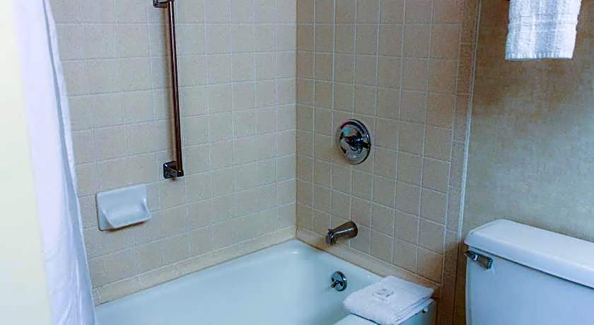 Ramada Plaza by Wyndham Atlanta Airport