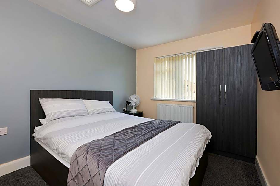 OYO Honeycroft Lodge