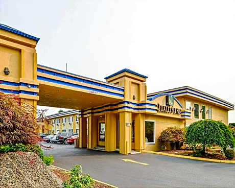 Clarion Pointe Kent - Seattle South