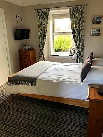 Double Room with Private External Bathroom