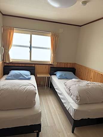 Twin Room with Mountain View