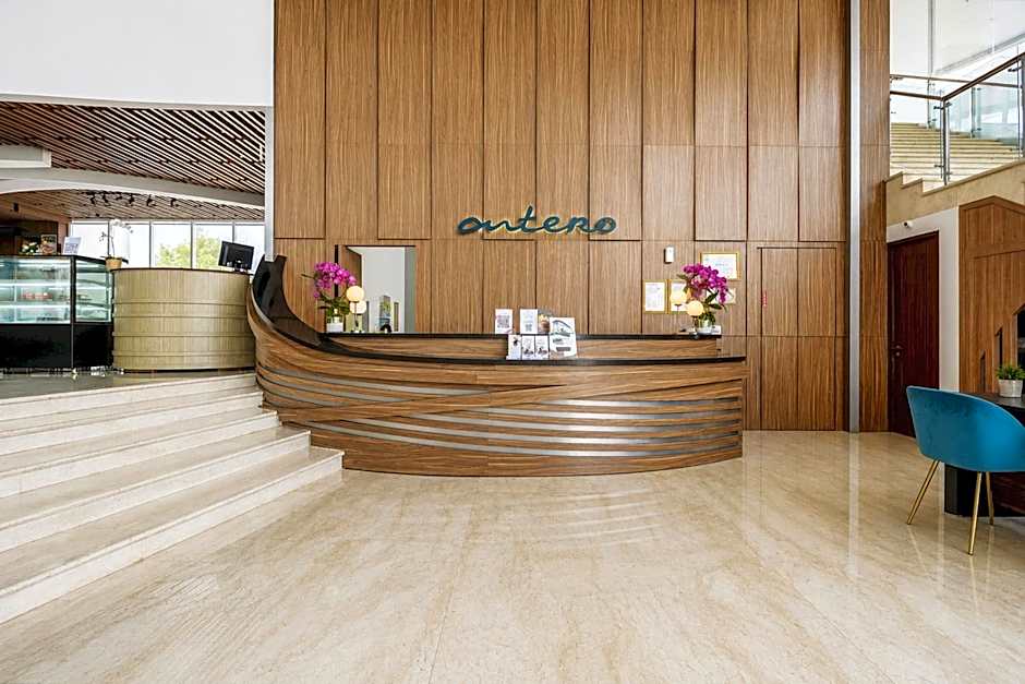 Sunday Hotel Antero Jababeka
