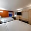 Holiday Inn Express Hotel & Suites Petersburg/Dinwiddie By IHG